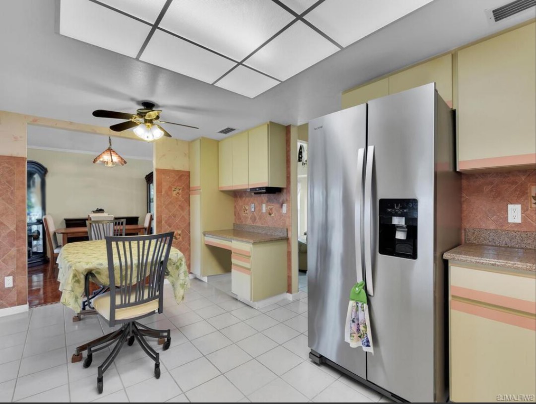 dated kitchen layout image